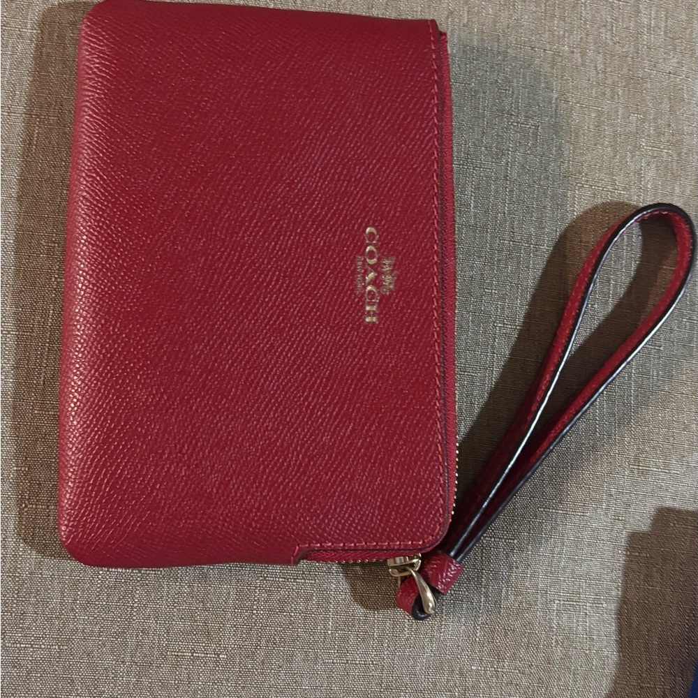 Coach Scarlet Wristlet